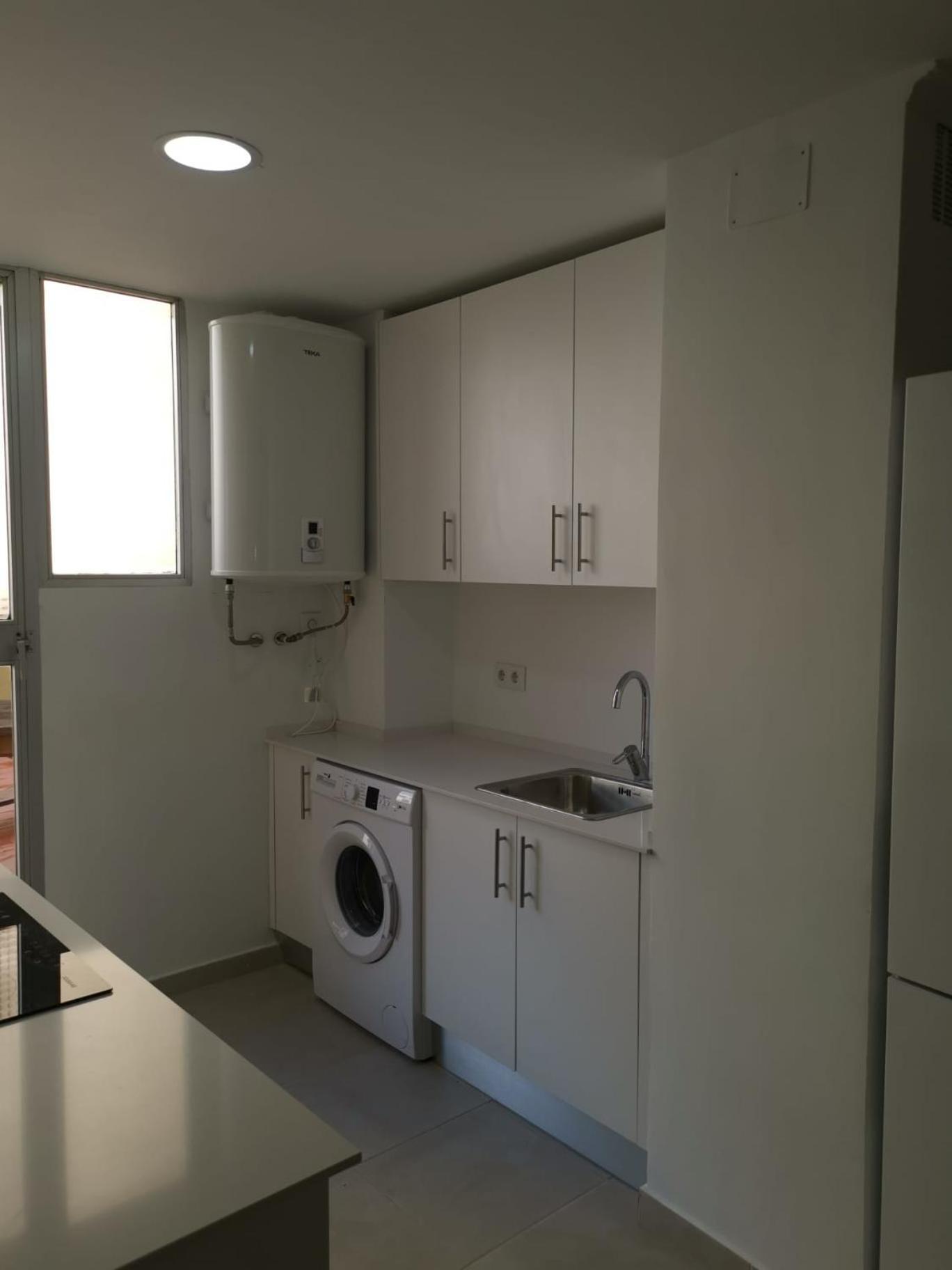 Apartamento Cream Mrz Rentals Херес-де-ла-Фронтера Экстерьер фото