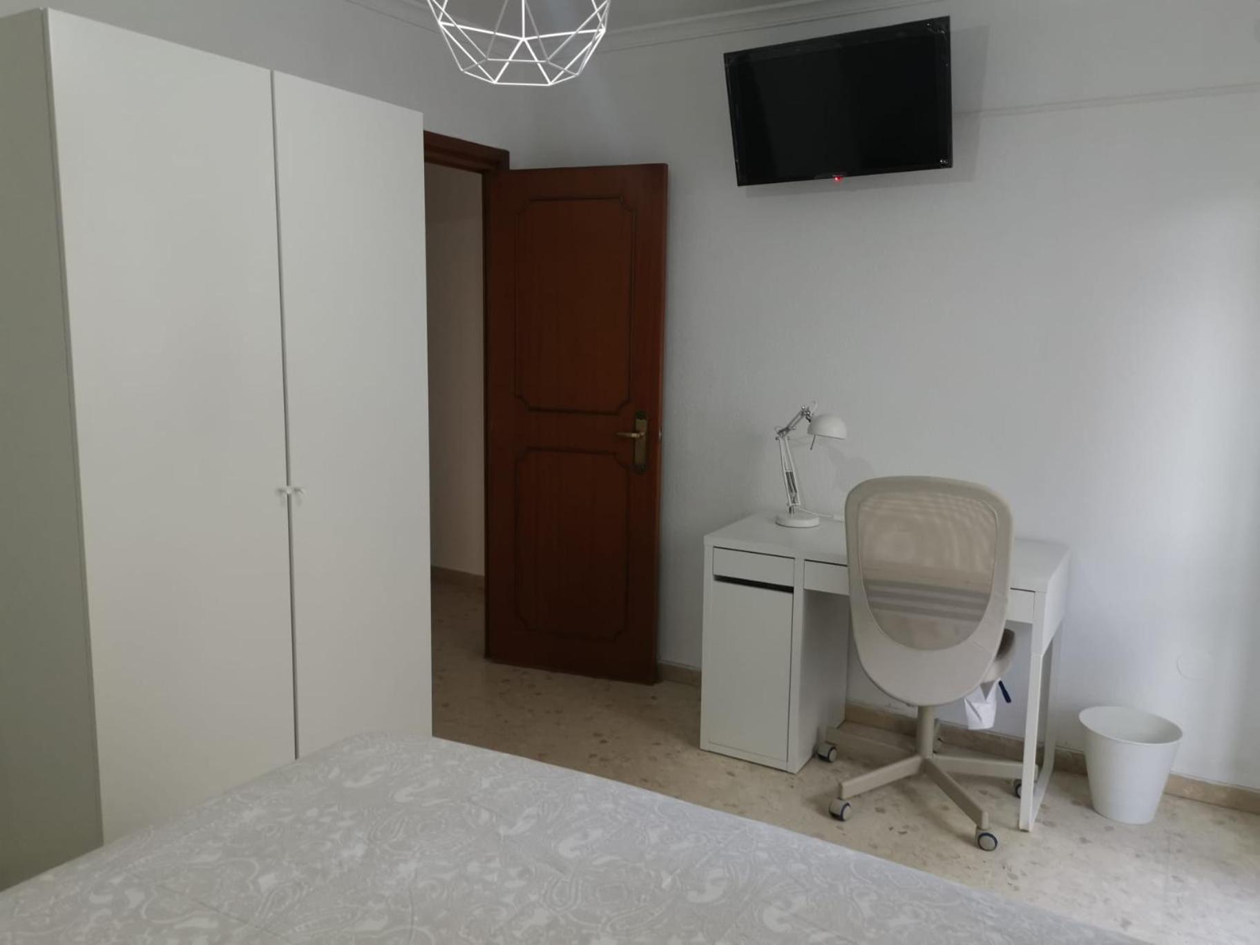 Apartamento Cream Mrz Rentals Херес-де-ла-Фронтера Экстерьер фото